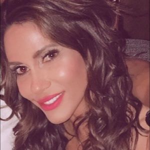 Meet your Posher, Karen